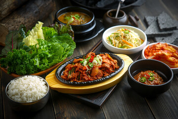 제육볶음 한국음식 pork
