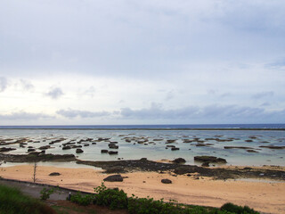 Fototapeta na wymiar 沖縄　久米島の風景　シンリ浜