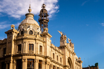 Fototapeta premium Post Gebäude am Rathausplatz in Valencia