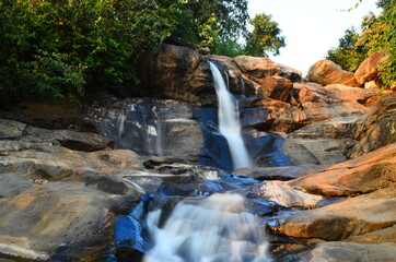 Fototapeta na wymiar A small waterfall near Asansol in West Bengal