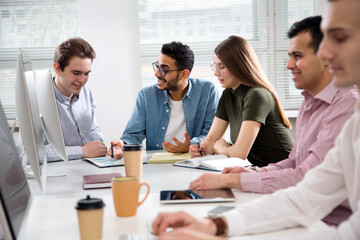 Obraz premium Business people working together in the office