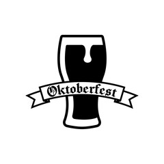 Pinta de cerveza. Logotipo vaso de cerveza vintage con espuma en listón con texto Oktoberfest en color negro