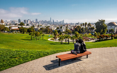 Mooi uitzicht op het park en panoramisch uitzicht op San Fran, San Francisco, Californië, Verenigde Staten van Amerika