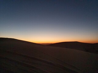 Fototapeta na wymiar a pic of Sahara sunset