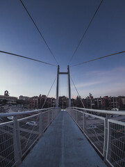Symmetric Bridge