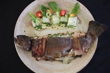 Trucha rellena ranchera