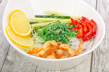 Asian cuisine cellophane noodles with prawn