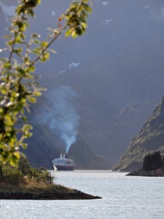 Fototapeta na wymiar Hurtigruten Trollfjord