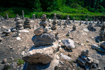 Wanderung durch die Partnachklamm und Partnach Alm bei Garmisch Partenkirchen in Oberbayern Deutschland
