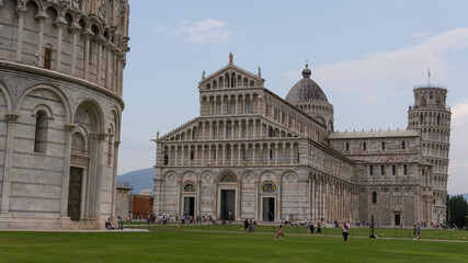 Obraz premium Piza, Włochy - 20 września 2020 r .: Wieża w Pizie.