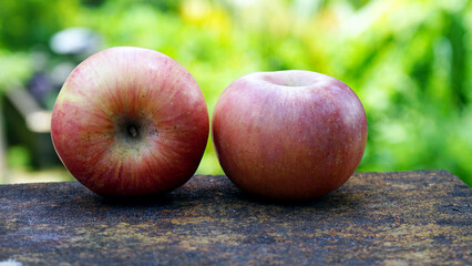 apples on wooden table