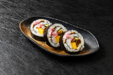 巻き寿司 Rolled sushi 