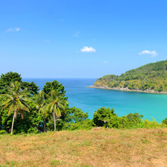 Fototapeta na wymiar Nature scene tropical beach and blue sky