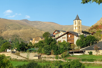 Fototapeta na wymiar Arestui village, located in the Alt Pirineu Natural Park, province of Lérida, autonomous community of Catalonia