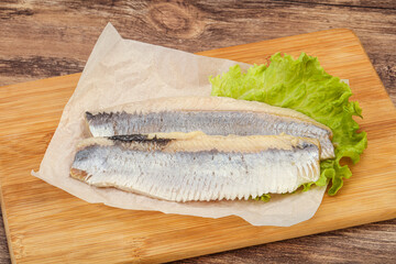 Herring fillet with salad leaves