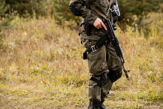 รูปภาพKalashnikova – เลือกดูภาพถ่ายสต็อก เวกเตอร์ และวิดีโอ89 | Adobe Stock