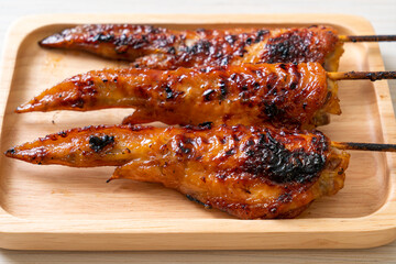 grilled chicken wings skewer