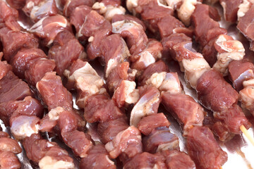 Lamb skewers to be grilled