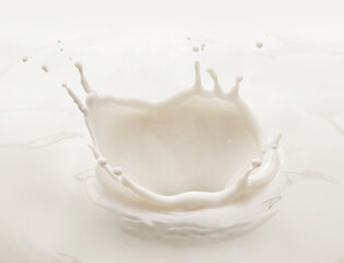 milk splash top angle