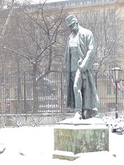 Ein Denkmal für Kaiser Franz Joseph im Burggarten in Wien.