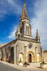 Fototapeta na wymiar Ile d'Oléron. Saint-Denis. Eglise Saint-Denys. Charente-Maritime. Nouvelle-Aquitaine 
