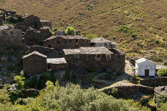 lost drave village in the middle of serra da freita, typical mountain village, Drave, Arouca