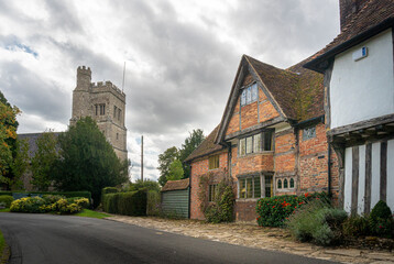 Fototapeta na wymiar Smarden Church and Ancient Cottage, Kent, UK