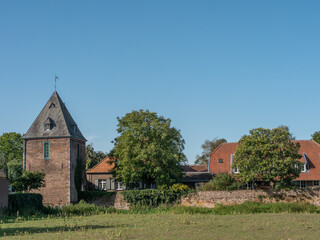 Fototapeta na wymiar Der Ort Krudenburg an der Lippe