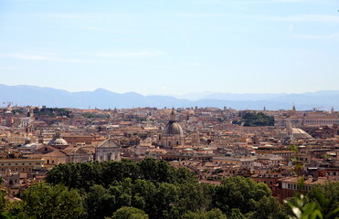 Fototapeta na wymiar Roma's panorama, in a summer morning, Italy