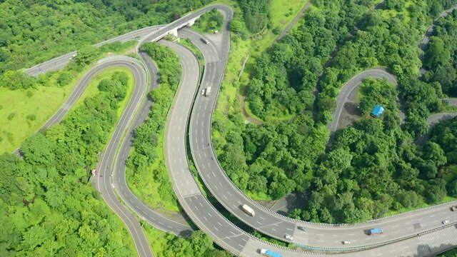 Meandering road network at the Mumbai Pune Expressway , big highway that connects