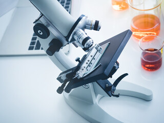 Microscope Chemistry experiment In the laboratory, the color tone image.