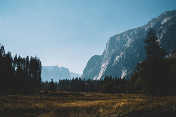 Mountain range in Yosemite National Park