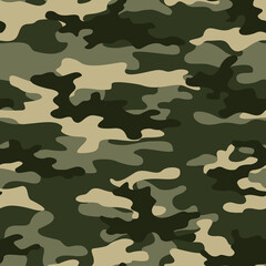 Fototapeta premium Green camouflage military texture seamless pattern for printing.