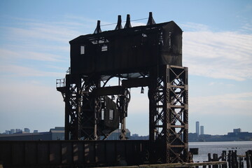 Fototapeta na wymiar The historic 69th Street Transfer Bridge on the Hudson river