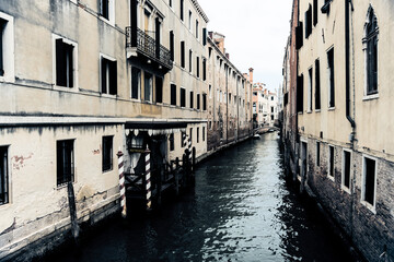 empty canal in Venice in the covid 19 time, without boats, old style