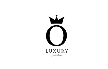 O alphabet letter logo icon in black and white color. Creative design with king crown for luxury or fashion business and company