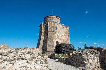 TORREÓN CASTILLO ALBA DE TORMES DETALLES EXTERIORES 
