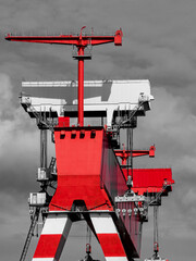grue  industriel  noir blanc rouge France câble métallurgie        © fabrice