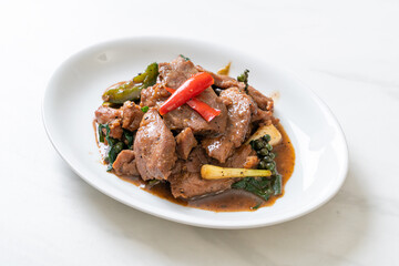 Stir-Fried Black Pepper with Duck