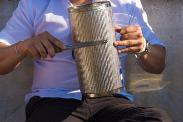 rhythmic basic percussion player