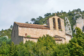 Fototapeta na wymiar SANCTUARY DE SANT PERE DE MONTGRONY, CATALONIA, EUROPE 2020. The Romanesque church of Sant Pere de Montgrony has views of Montseny and Pedraforca. It is located in the Ripolles region