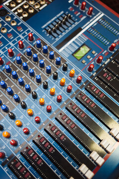 sound console