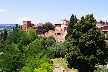 Fototapeta na wymiar View of the ancient medieval village of Certaldo, Tuscany, Italy