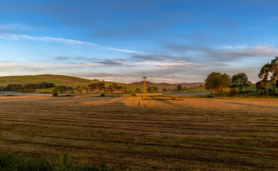 Obraz premium sunrise,field,sky,colour,mountains,field,
