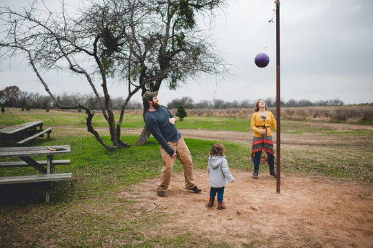 Family that play together..