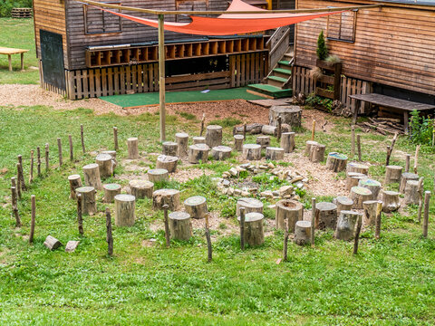 Waldkindergarten 이미지 – 찾아보기 406 스톡 사진, 벡터 및 비디오 | Adobe Stock