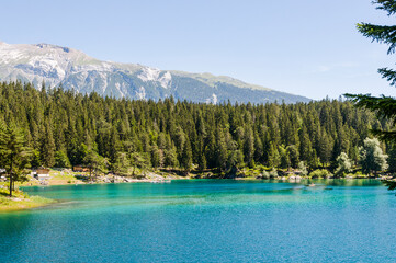 Caumasee, Lag la Cauma, Lai da Cauma, Bergsee, Badesee, Flims, Wassersport, Wanderweg, Wanderferien, Flimser Wald, Alpen, Sardona, Graub&uuml;nden, Sommer, Schweiz