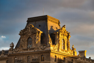 Obraz premium city castle at night in paris