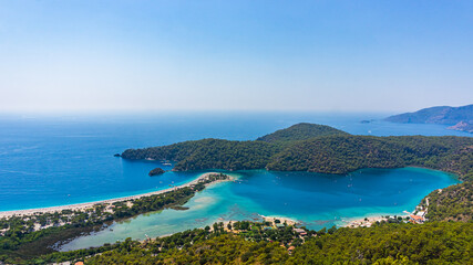 Fototapeta premium Panoramic landscape of Oludeniz Beach. Blue lagoon, Fethiye/Mugla, Turkey. Summer and holiday concept.