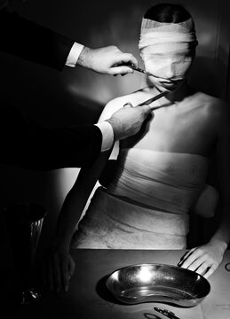 Plastic surgery (fashion)
